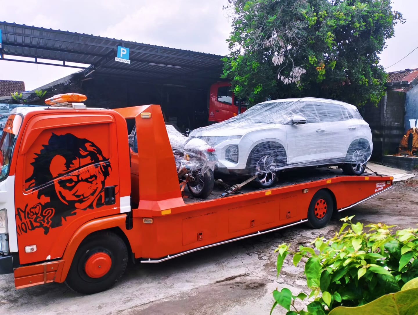 Jasa Derek Towing Kirim Mobil Terpercaya di Jogja HP 0851-0118-9443 24 Jam Rekomendasi Layanan Jasa 
